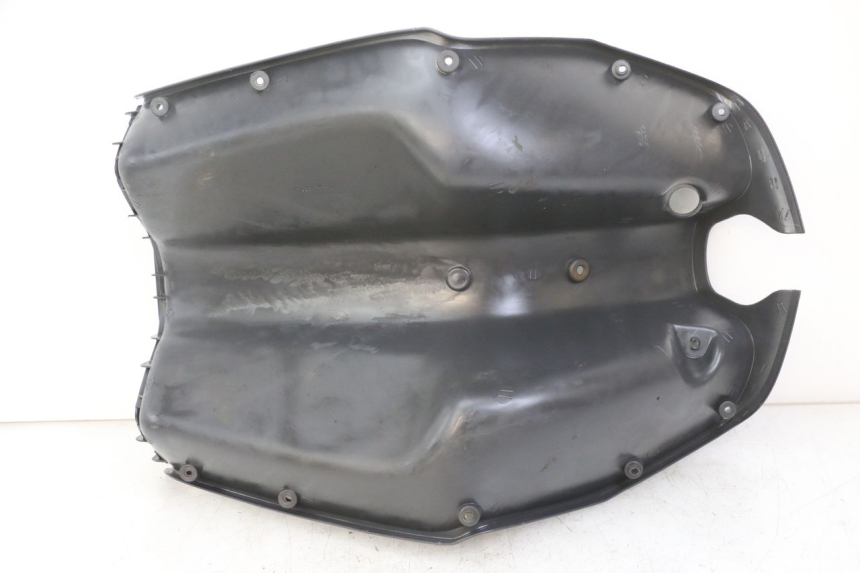 photo de INNER FAIRING HONDA SCV LEAD 100 (2003 - 2007)