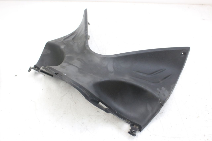 photo de LOWER INNER FAIRING PIAGGIO FLY 4T 50 (2013 - 2017)