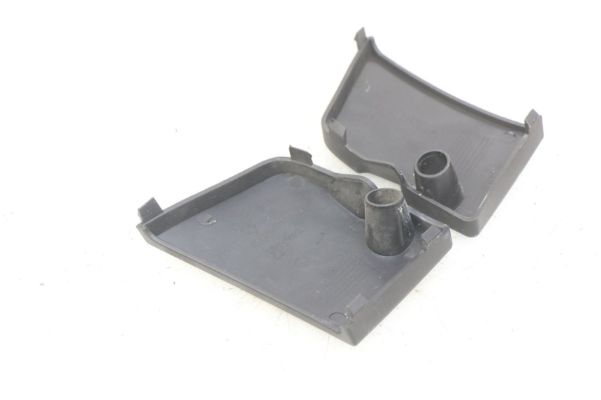 photo de LOWER INNER FAIRING PIAGGIO VESPA PRIMAVERA 2T 50 (2013 - 2018)