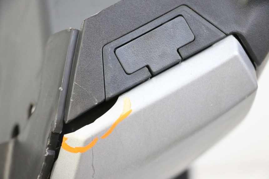 photo de INNER LEGSHIELD SYM JOYMAX 125 (2010 - 2017)