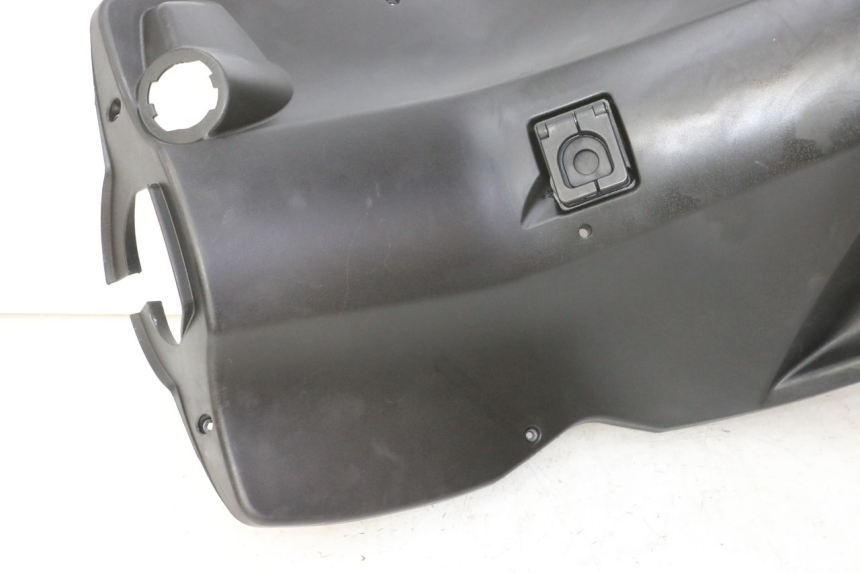 photo de INNER FAIRING PEUGEOT KISBEE 2T 50 (2010 - 2017)