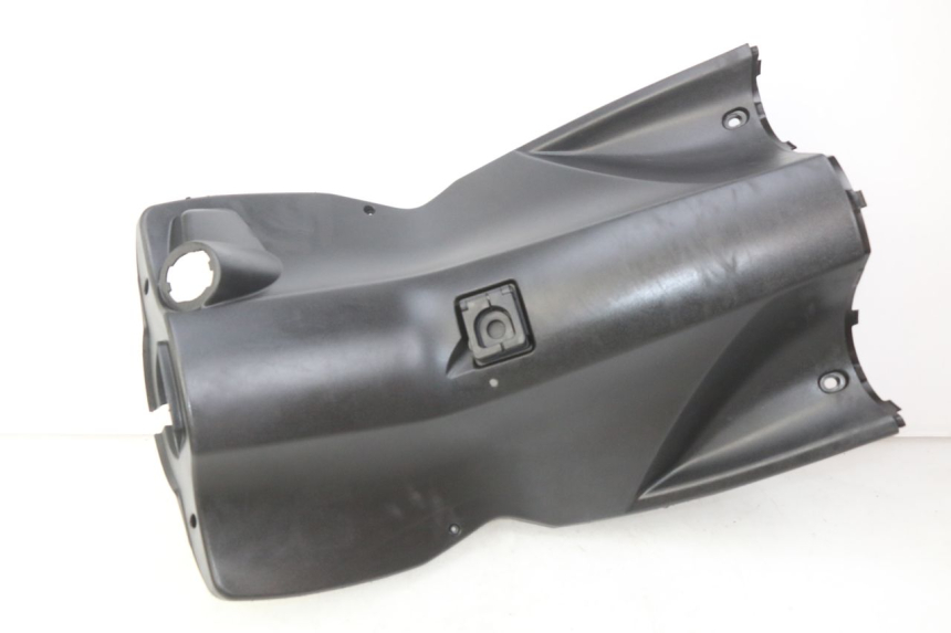 photo de INNER FAIRING PEUGEOT KISBEE 4T 50 (2018 - 2022)