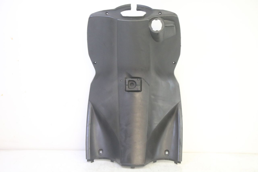 photo de INNER FAIRING PEUGEOT KISBEE 4T 50 (2018 - 2022) - Zoom on usage condition