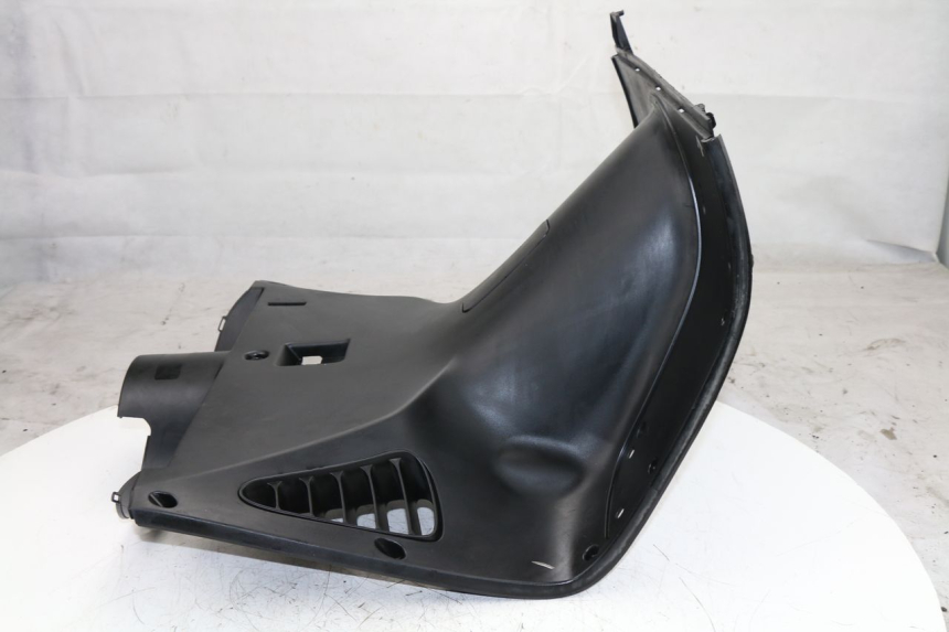 photo de INNER LEGSHIELD KYMCO GRAND DINK 125 (2008 - 2014)