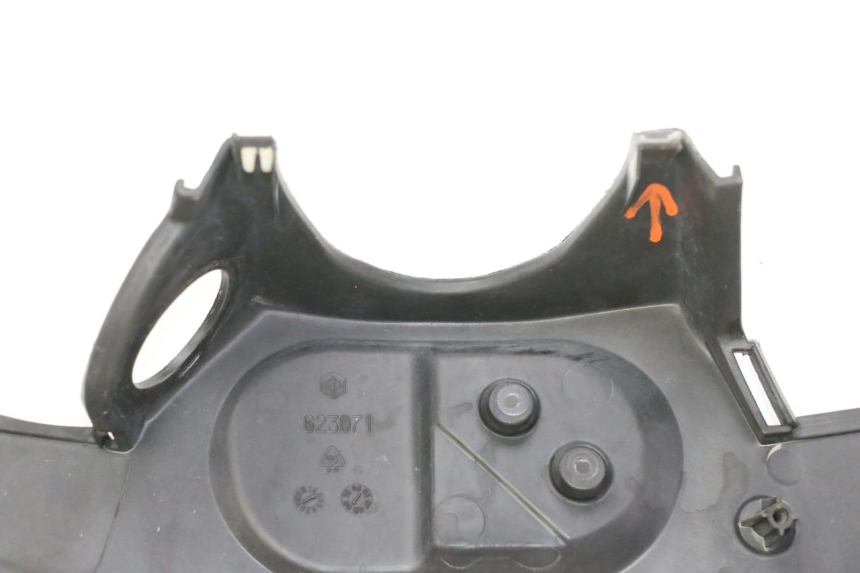 photo de INNER LEGSHIELD PIAGGIO MP3 RL 250 (2007 - 2010)