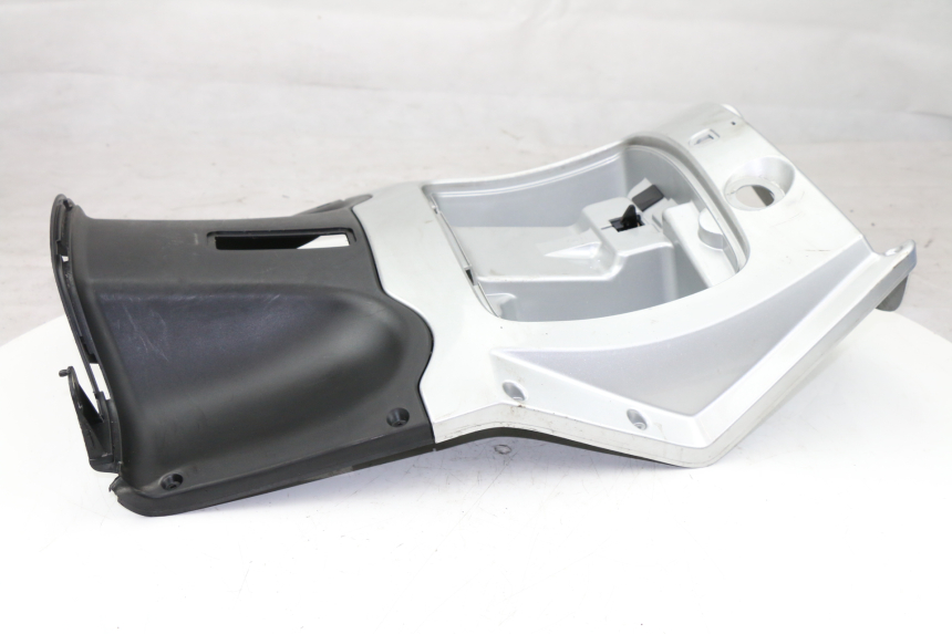 photo de INNER LEGSHIELD KYMCO PEOPLE S 125 (2000 - 2008)