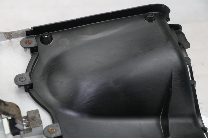 photo de INNER LEGSHIELD KYMCO PEOPLE S 125 (2000 - 2008)