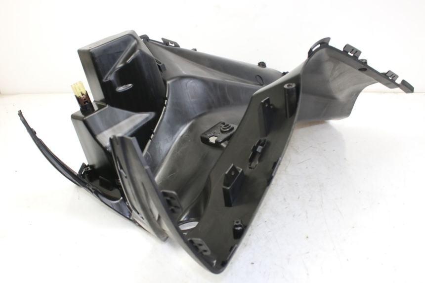photo de INNER FAIRING PEUGEOT CITYSTAR 50 (2013 - 2017)