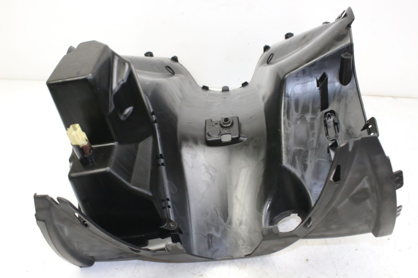 photo de INNER FAIRING PEUGEOT CITYSTAR 50 (2013 - 2017)