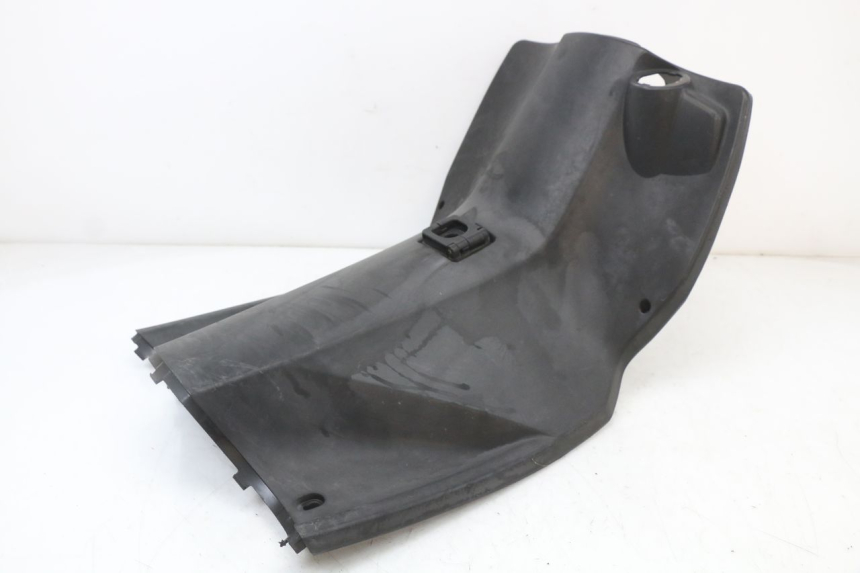 photo de INNER FAIRING PEUGEOT KISBEE 4T 50 (2018 - 2022)