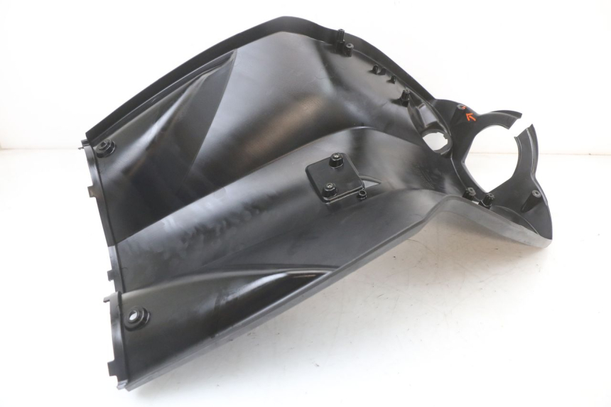 photo de INNER FAIRING PEUGEOT KISBEE 4T 50 (2010 - 2017)