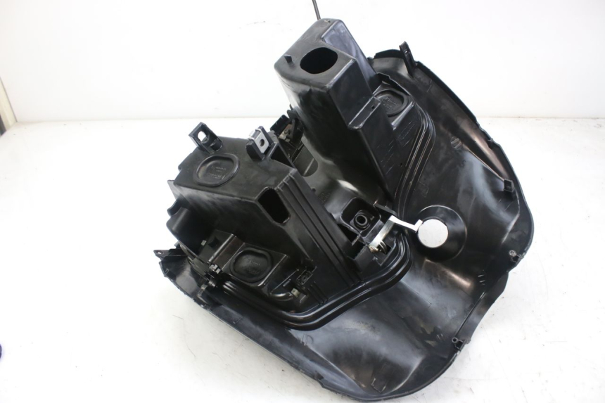 photo de INNER APRON PIAGGIO FLY 4T 50 (2013 - 2017)