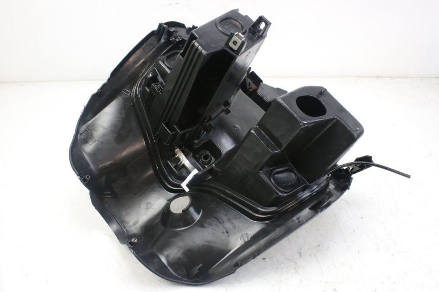 photo de INNER APRON PIAGGIO FLY 4T 50 (2013 - 2017)