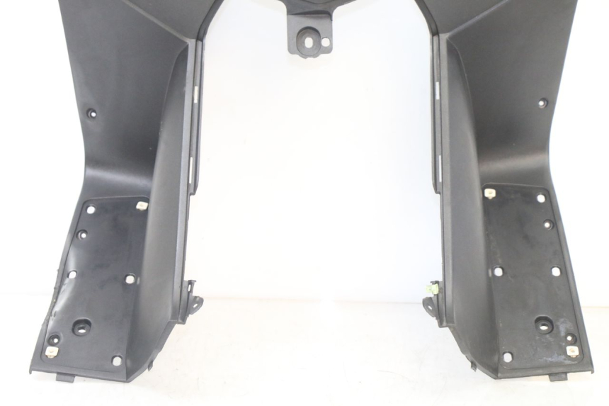 photo de INNER LEGSHIELD PEUGEOT SATELIS 125 (2013 - 2018)