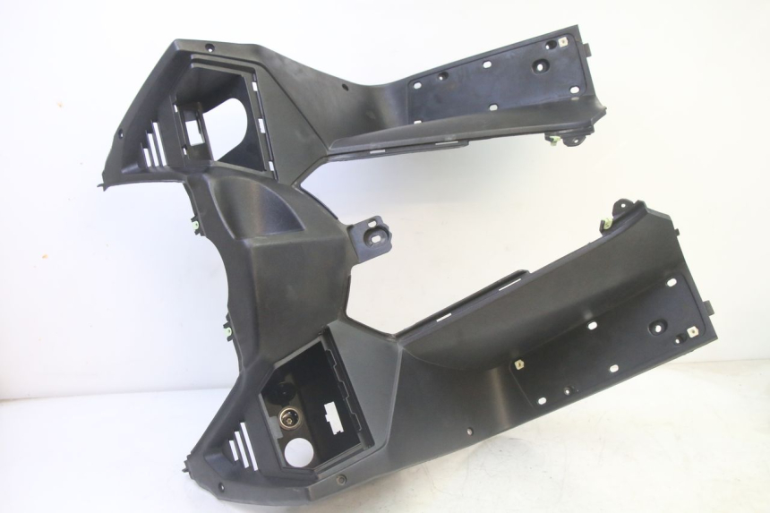 photo de INNER LEGSHIELD PEUGEOT SATELIS 125 (2013 - 2018)