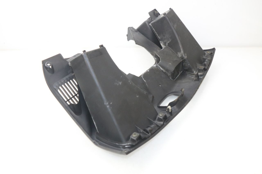 photo de INNER LEGSHIELD UPPER SUZUKI BURGMAN 650 (2002 - 2004)