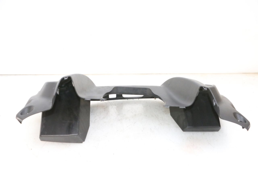 photo de INNER LEGSHIELD UPPER SUZUKI BURGMAN 650 (2013 - 2020)