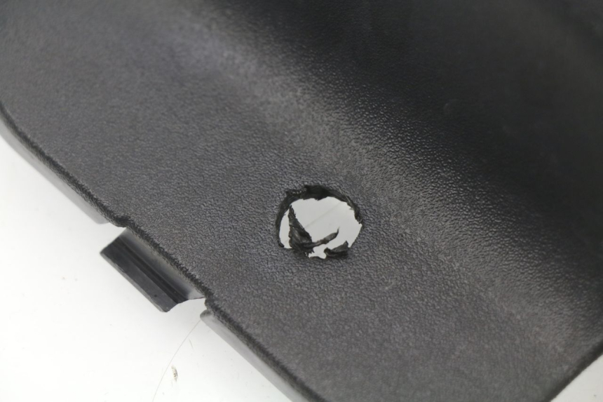photo de INNER LEGSHIELD UPPER GILERA STALKER 50 (1997 - 2005)