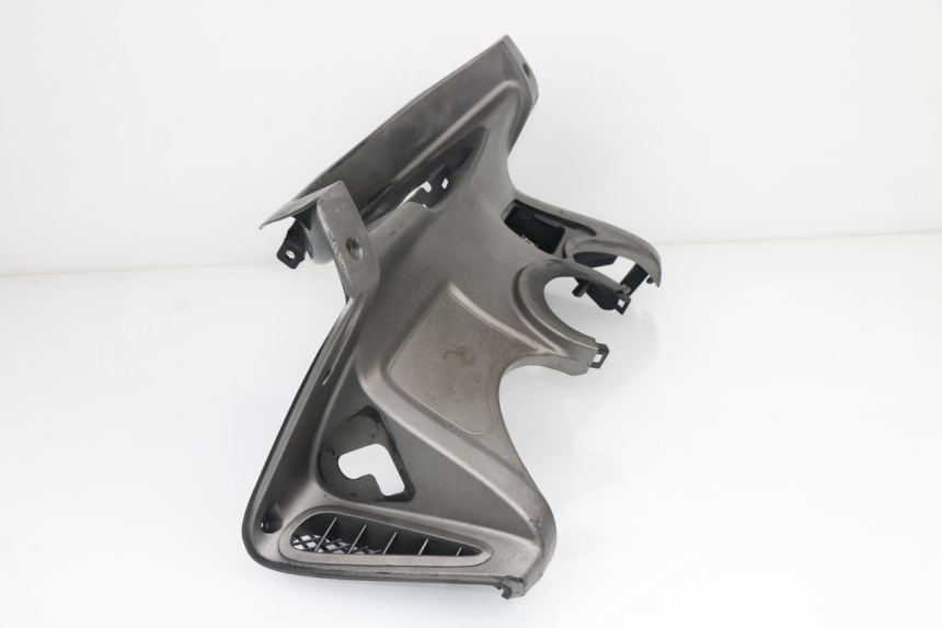 photo de INNER LEGSHIELD UPPER KYMCO GRAND DINK 125 (2002 - 2007)