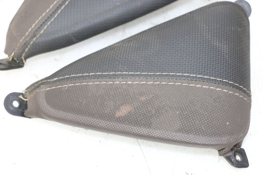 photo de INNER LEGSHIELD UPPER YAMAHA X-MAX XMAX 125 (2010 - 2014)