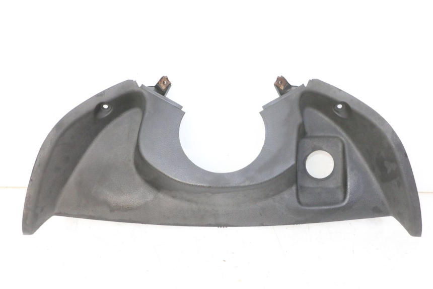 photo de INNER LEGSHIELD UPPER YAMAHA YP MAJESTY 125 (2007 - 2010)