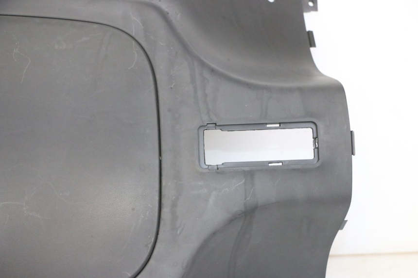 photo de INNER LEGSHIELD PEUGEOT TWEET 4T 50 (2014 - 2019)