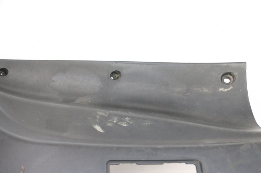 photo de INNER APRON PEUGEOT VIVACITY NEW 4T 50 (2008 - 2017)
