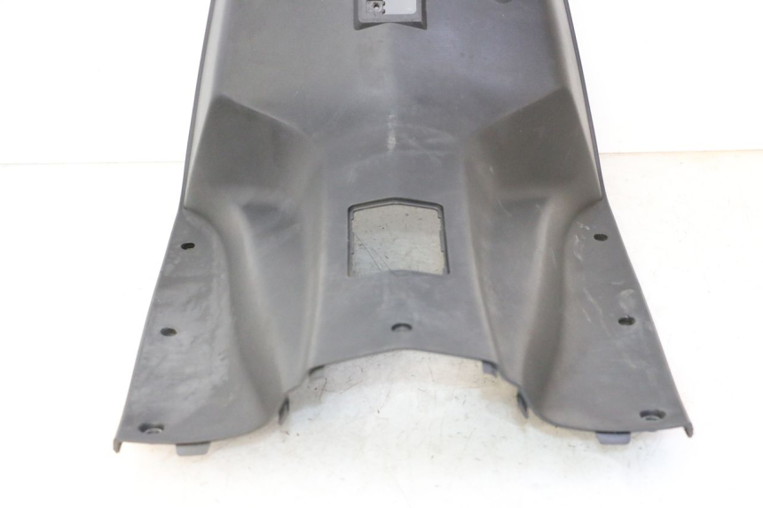 photo de INNER APRON PEUGEOT VIVACITY NEW 4T 50 (2008 - 2017)