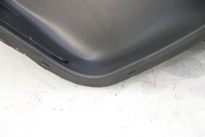 photo de INNER FAIRING YAMAHA X-MAX XMAX 125 (2010 - 2014) - Alternative angle