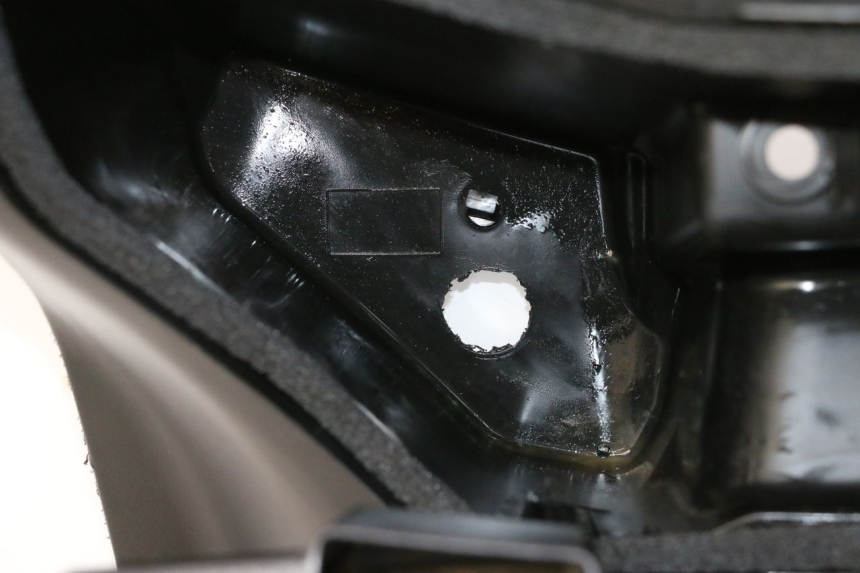 photo de INNER FAIRING YAMAHA X-MAX XMAX 125 (2010 - 2014) - Surface and material condition