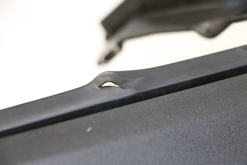 photo de INNER FAIRING YAMAHA X-MAX XMAX 125 (2010 - 2014) - Distinctive features