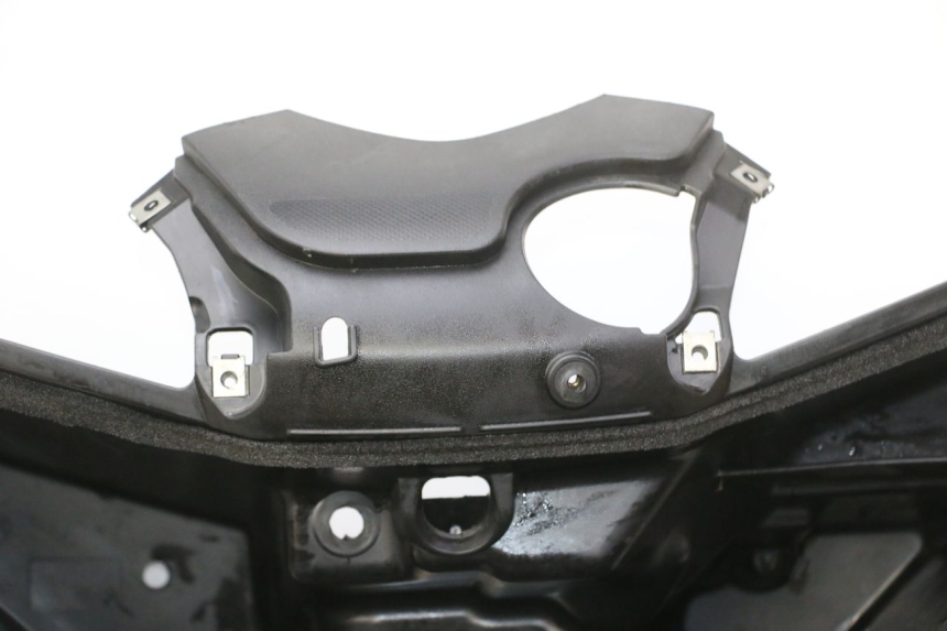 photo de INNER FAIRING YAMAHA X-MAX XMAX 125 (2010 - 2014)