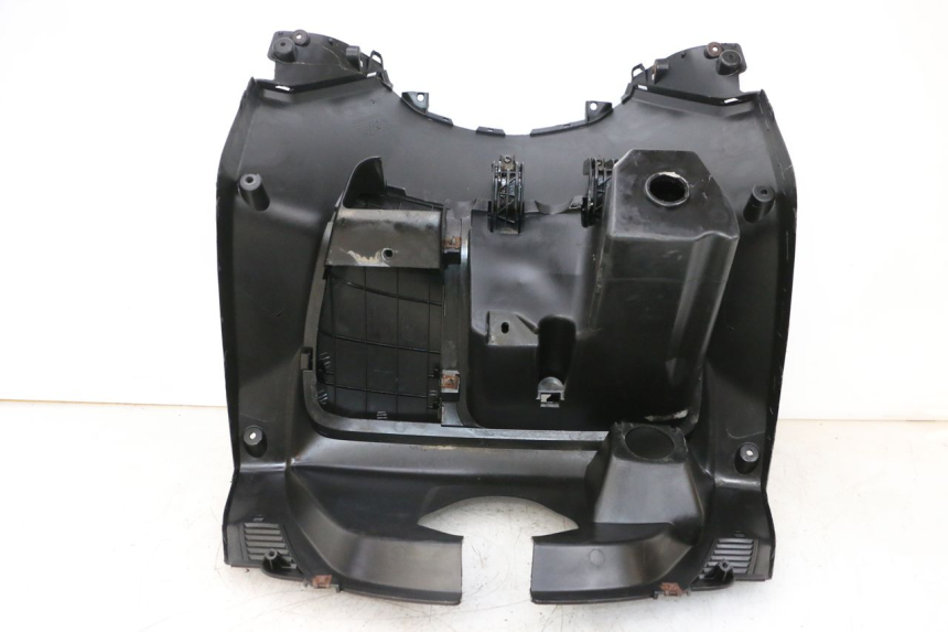 photo de INNER APRON YAMAHA XMAX X-MAX 125 (2006 - 2009) - Surface and material condition