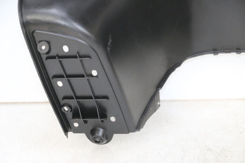 photo de INNER LEGSHIELD PIAGGIO XEVO - X EVO 125 (2007 - 2016) - Alternative angle