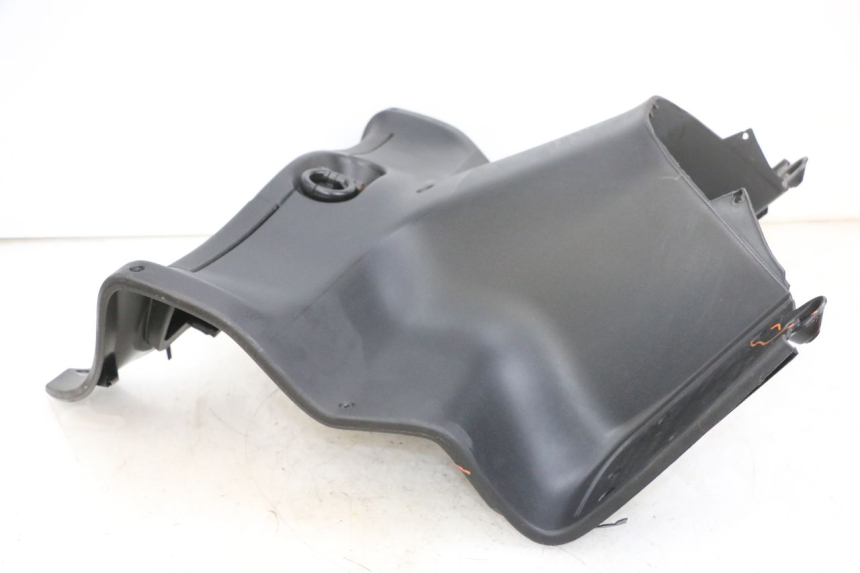 photo de INNER LEGSHIELD PIAGGIO XEVO - X EVO 125 (2007 - 2016) - Product overview