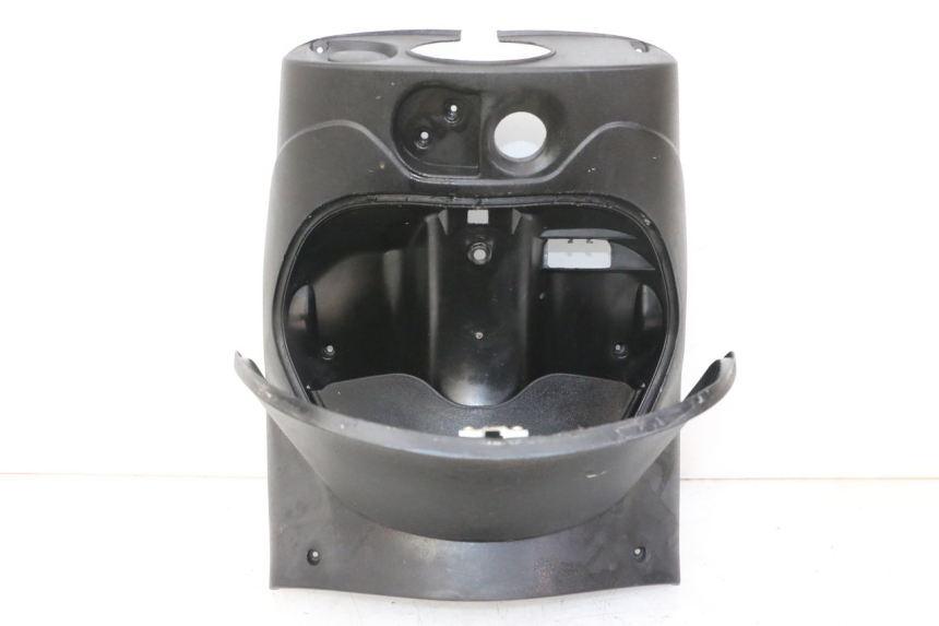 photo de INNER APRON PIAGGIO ZIP 4T 50 (2018 - 2020) - Fixing points details