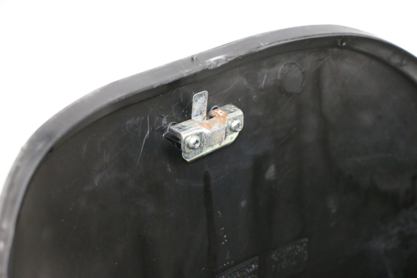 photo de INNER APRON PIAGGIO ZIP 4T 50 (2018 - 2020) - Zoom on usage condition