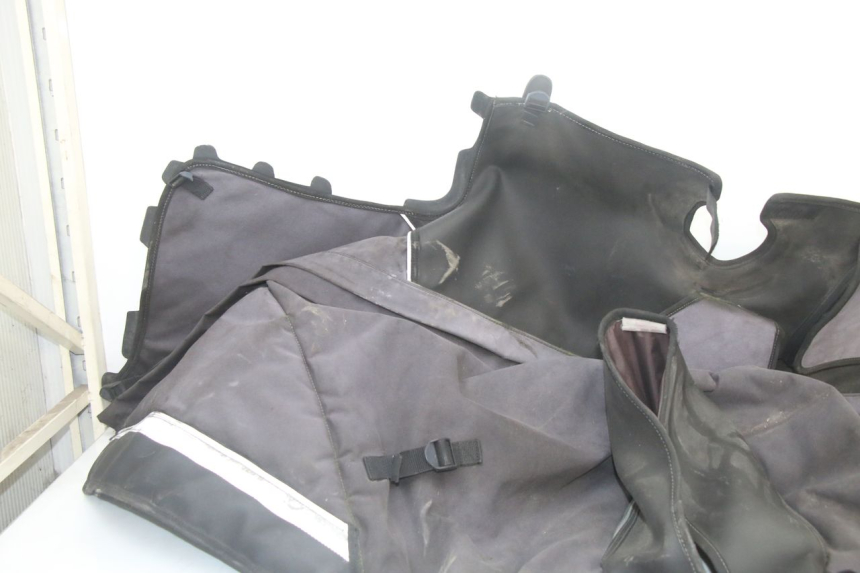 photo de LEG COVER SUZUKI BURGMAN 125 (2018 - 2021) - Component detail