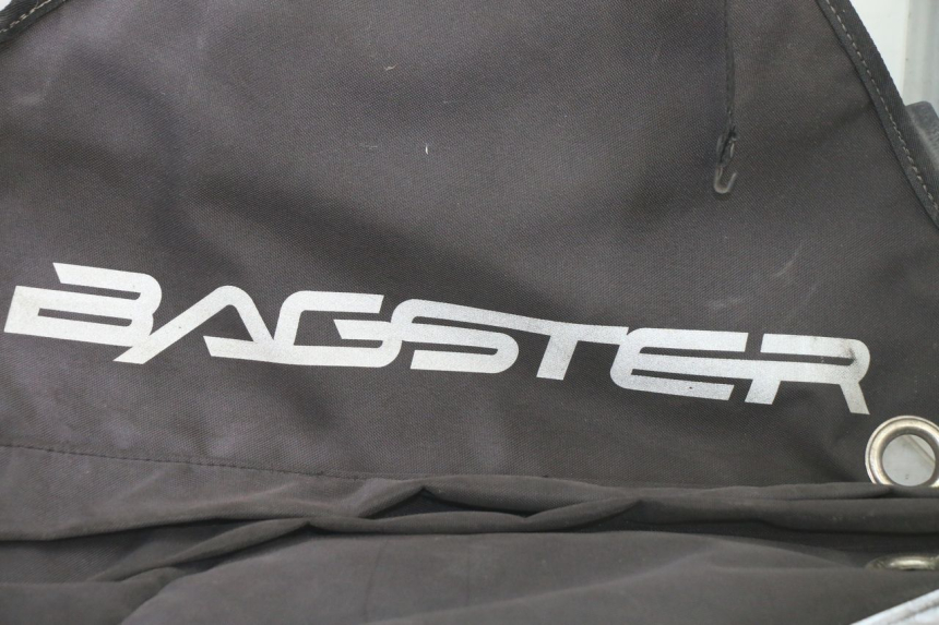 photo de LEG COVER SUZUKI BURGMAN 125 (2018 - 2021) - Alternative perspective