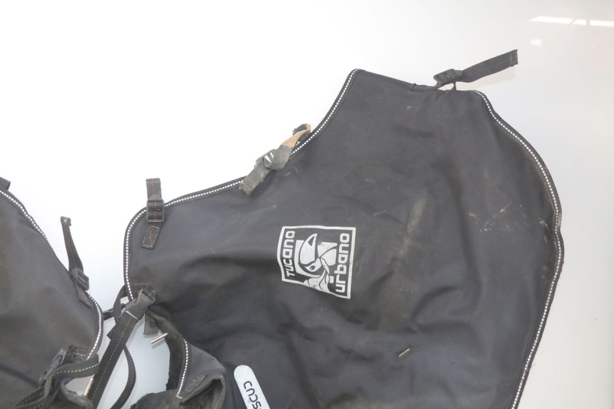 photo de PROTECTION APRON YAMAHA HW XENTER 125 (2011 - 2017)