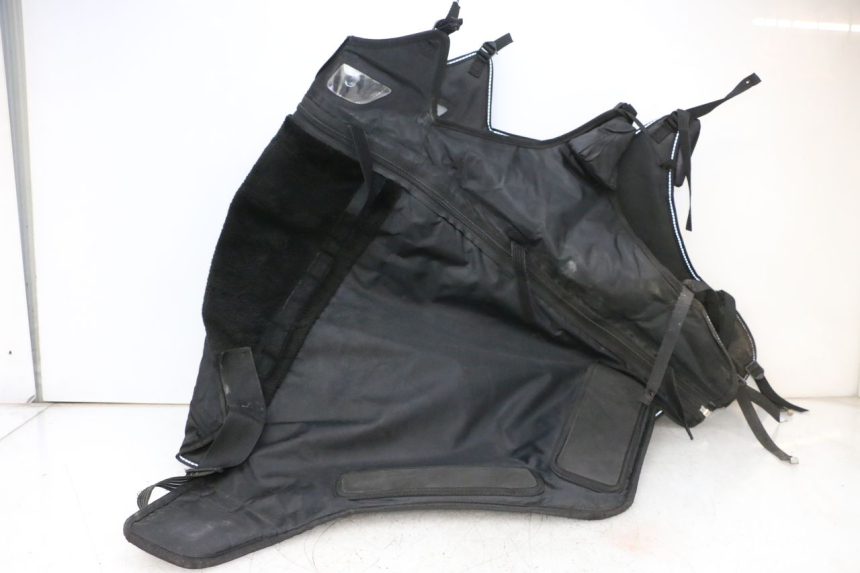 photo de LEG COVER PIAGGIO MP3 HPE 300 (2019 - 2026) - Markings and original references