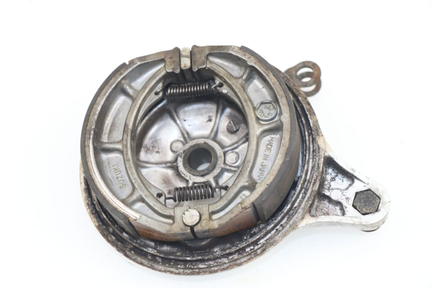 photo de REAR BRAKE DRUM SUZUKI GN 125 (1997 - 2000)