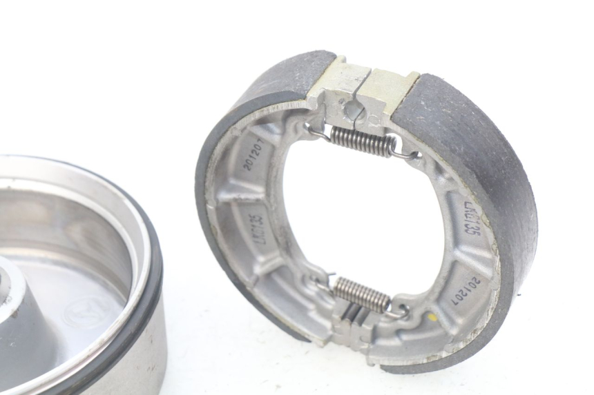 photo de REAR DRUM YAMAHA YFM R RAPTOR 90 (2017 - 2023) - Technical close-up