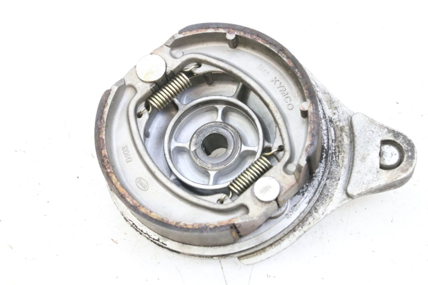 photo de REAR BRAKE DRUM KYMCO ZING 125 (1997 - 2003) - Fixing points details