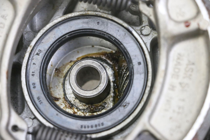 photo de FRONT DRUM HONDA SCV LEAD 100 (2003 - 2007)