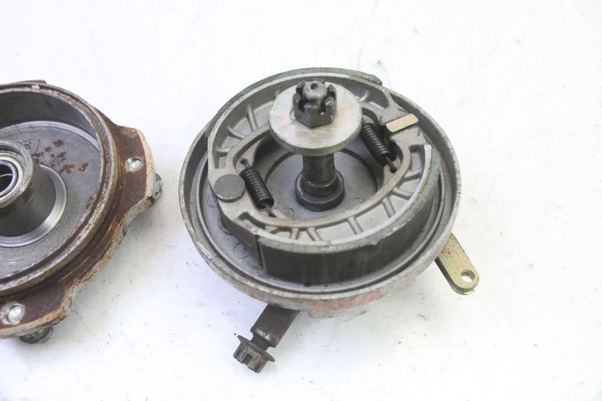 photo de FRONT BRAKE DRUM HYTRACK S 150 (2003 - 2011)