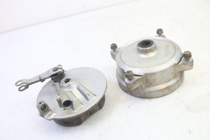 photo de FRONT DRUM HONDA SCV LEAD 100 (2003 - 2007)
