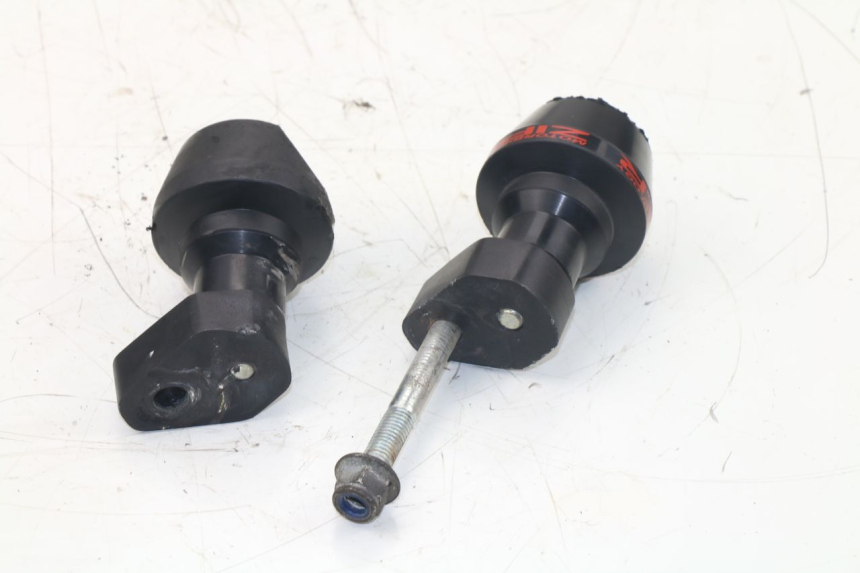 photo de ENGINE SLIDER HONDA CBF N 600 (2004 - 2007)
