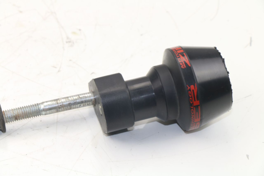 photo de ENGINE SLIDER HONDA CBF N 600 (2004 - 2007)