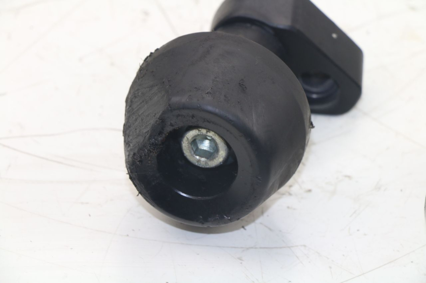 photo de ENGINE SLIDER HONDA CBF N 600 (2004 - 2007)